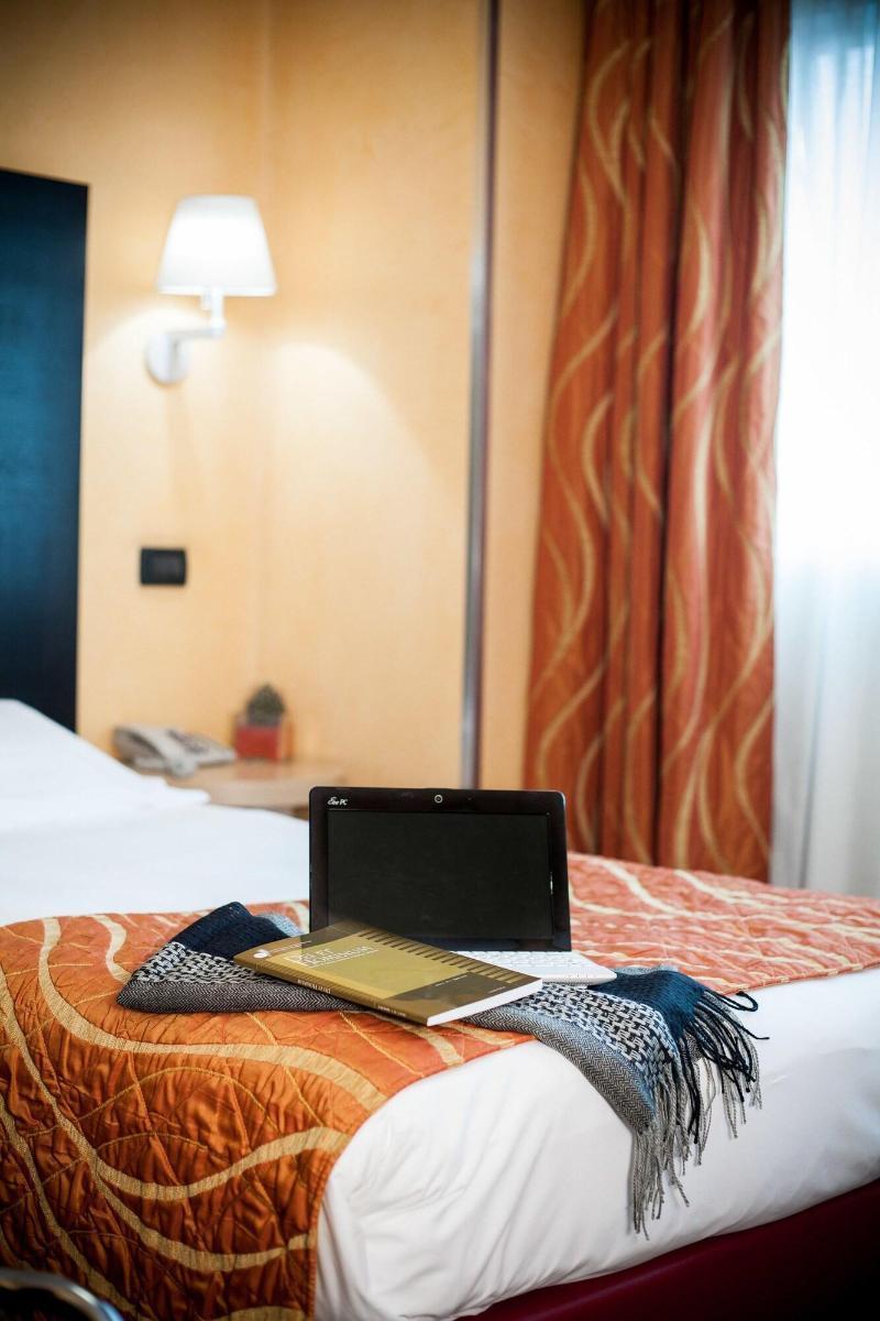 Hotel Majorana เรนเด ภายนอก รูปภาพ
