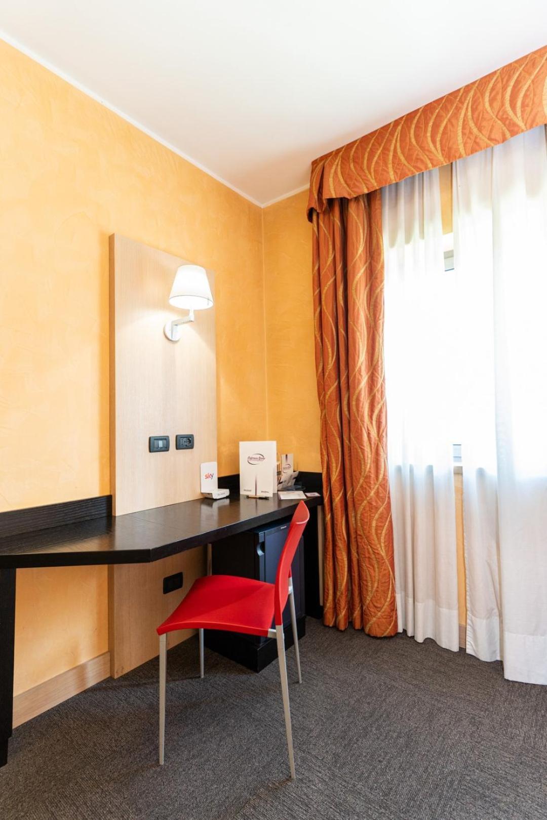 Hotel Majorana เรนเด ภายนอก รูปภาพ